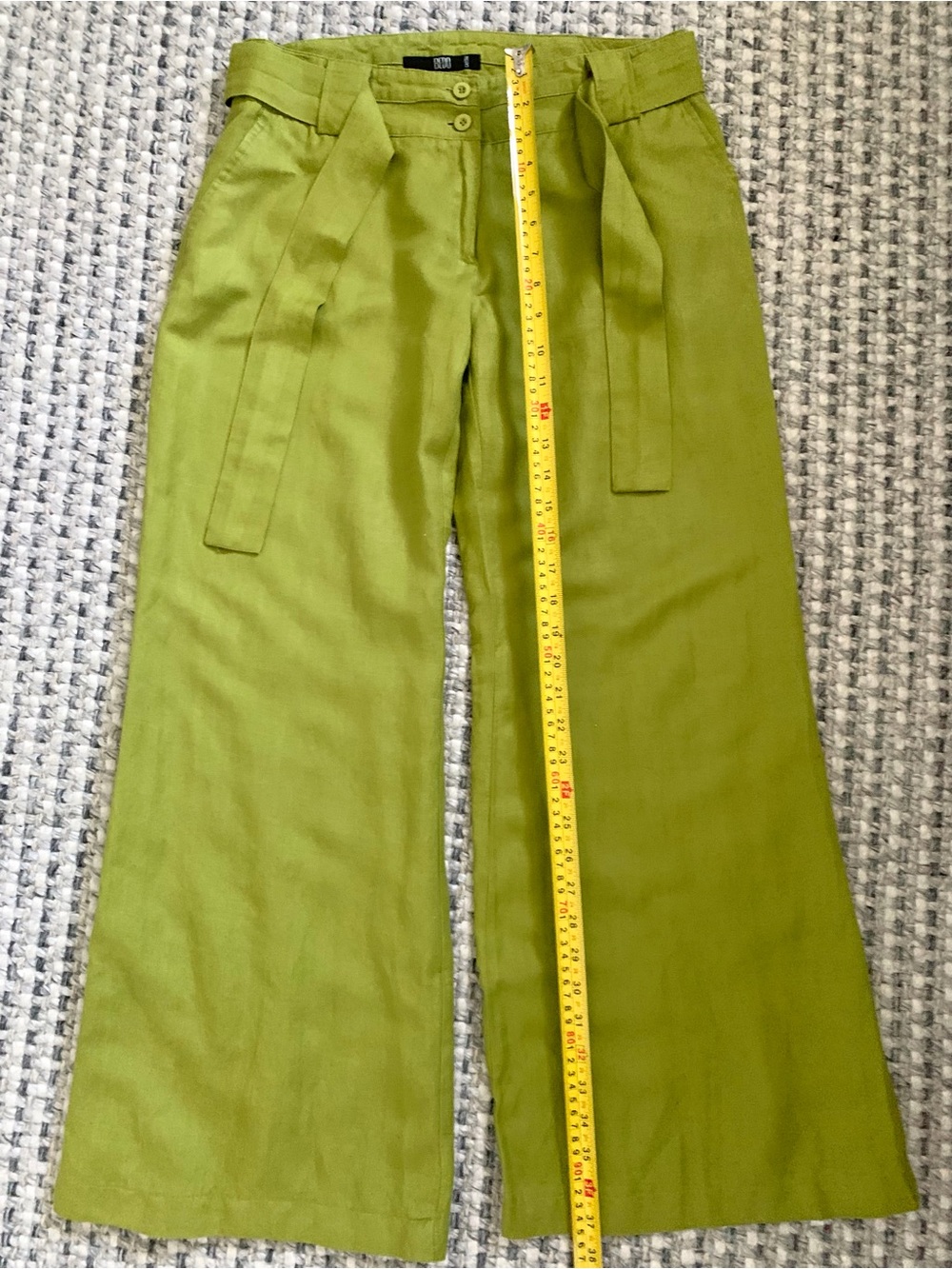 Olive Green Linen 2 Piece Set: Pants & Shirt ๐ - Picture 15 of 16